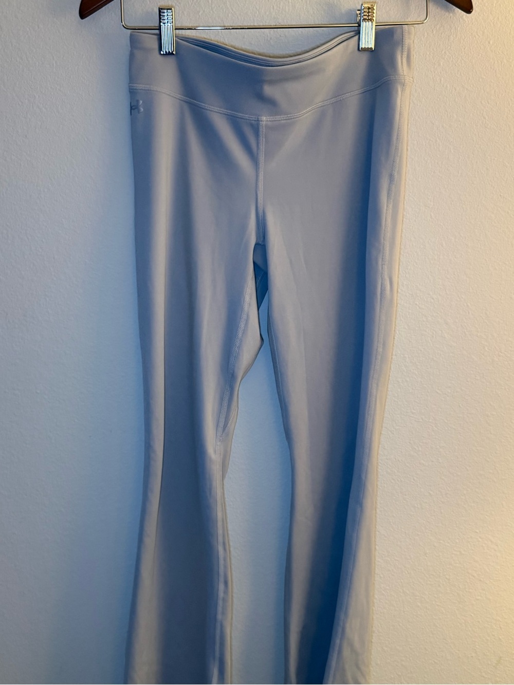 Under Armour HeatGear Gray Flare Leggings Youth Large Light Gray Athletic Pants